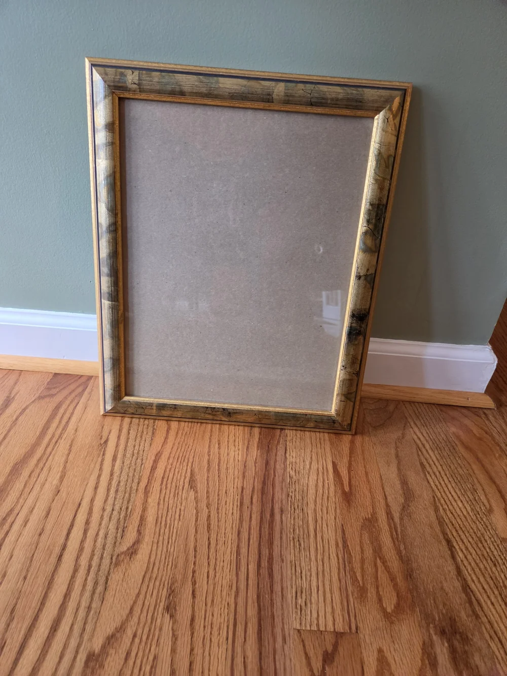 Vtg Gold & Black Wall Frame With Multi-Opening Photo Mat - Holds 11x14 Photo